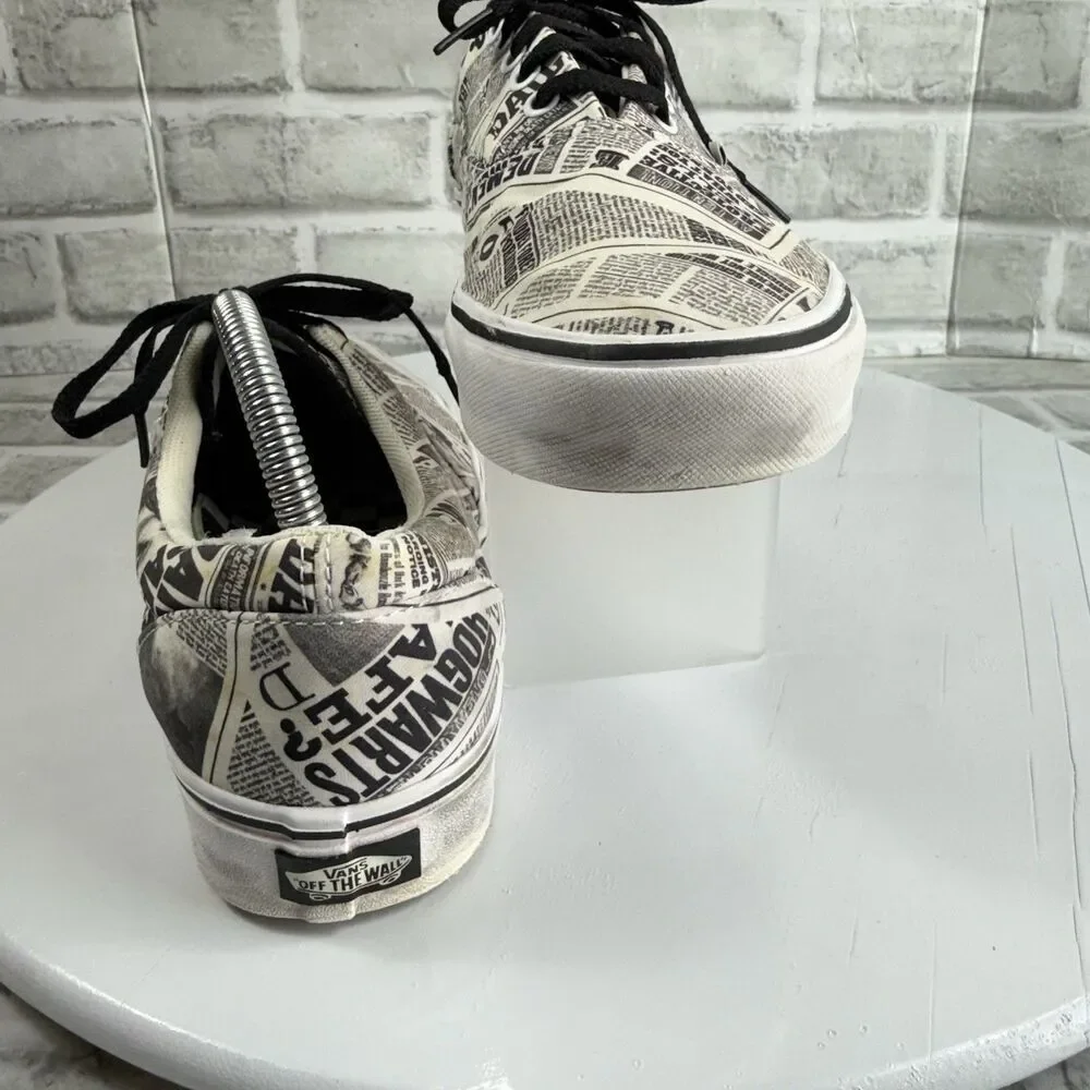 VANS x Harry Potter Comfycush Era Daily Prophet Men's 9.5 Skate Shoes